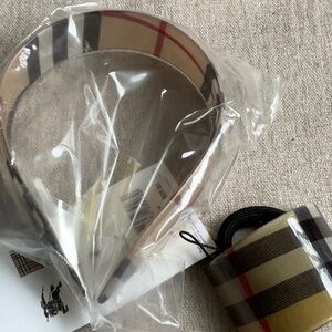 Burberry hair accessories